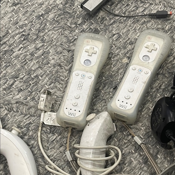 Nintendo Wii Console with Accessories - White and Black